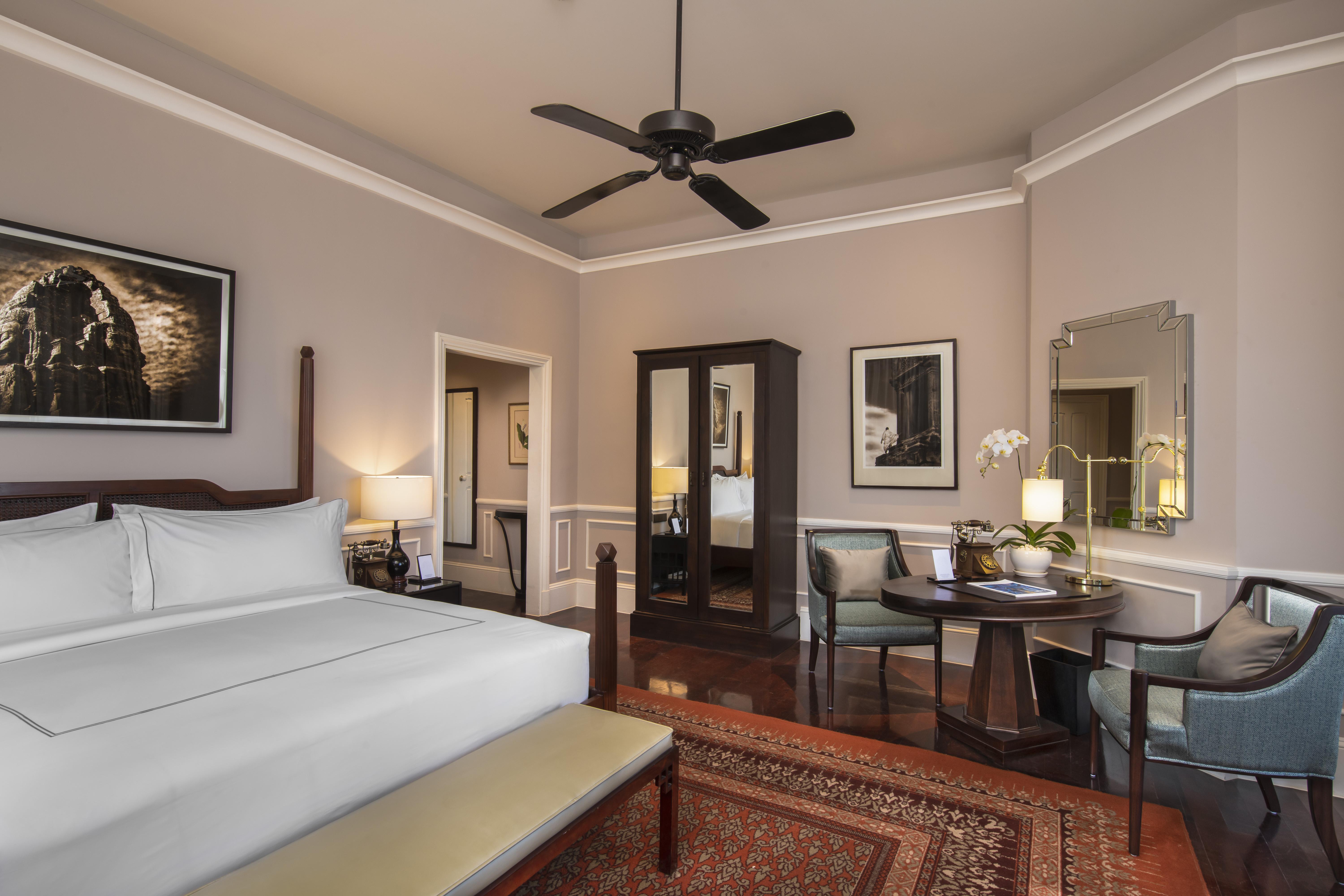 Raffles Grand Hotel D'Angkor Сиемрип Экстерьер фото