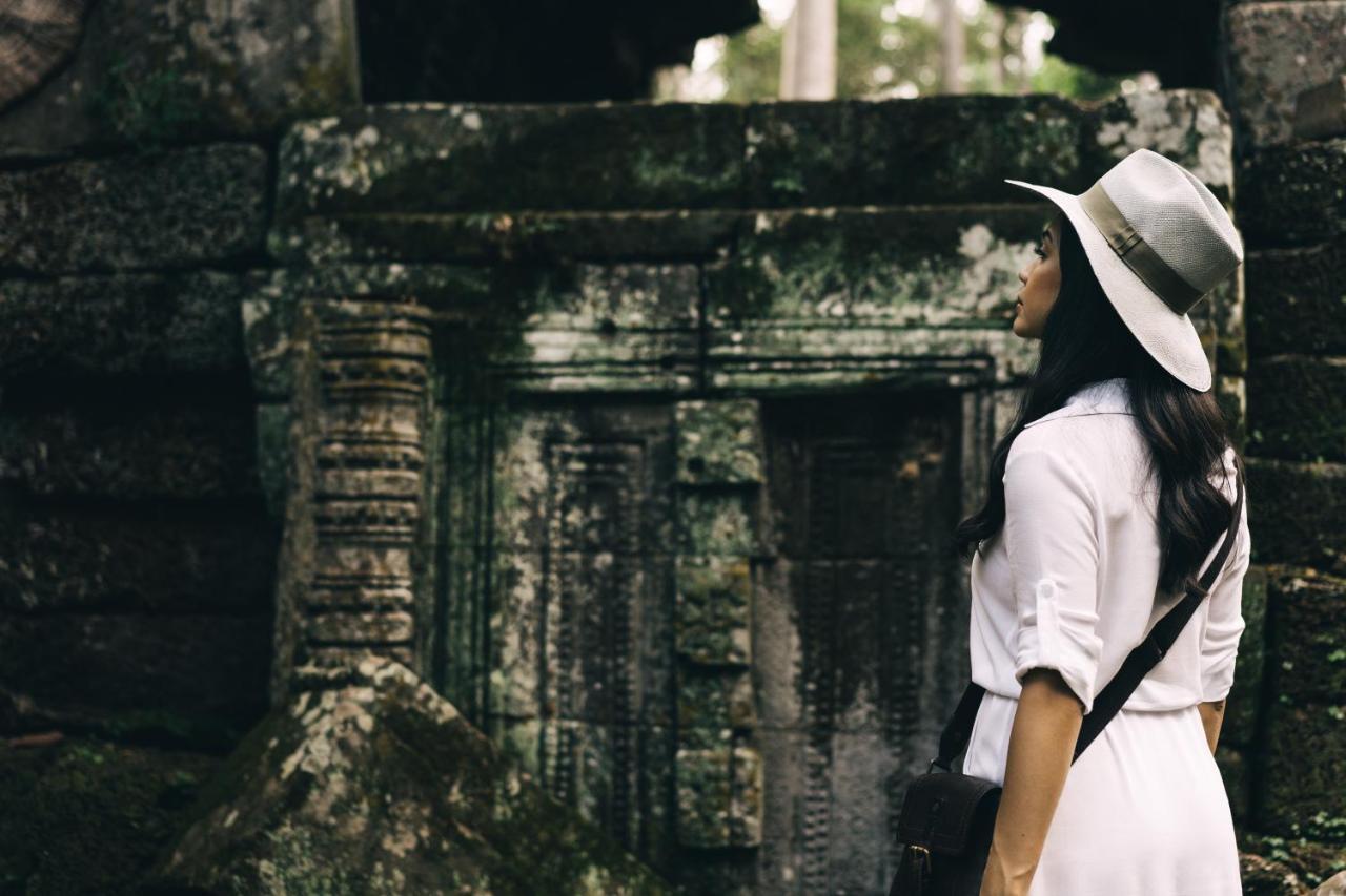 Raffles Grand Hotel D'Angkor Сиемрип Экстерьер фото